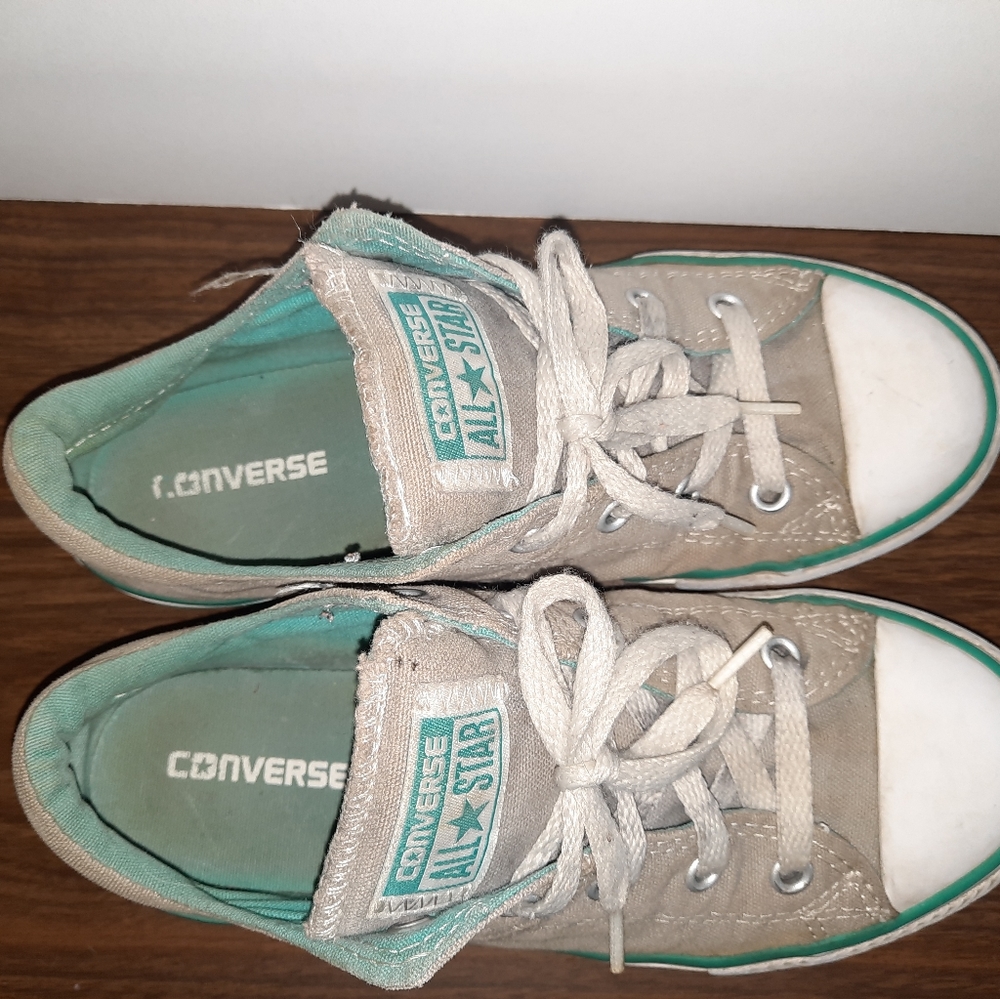 Converse Girls size 2 shoes